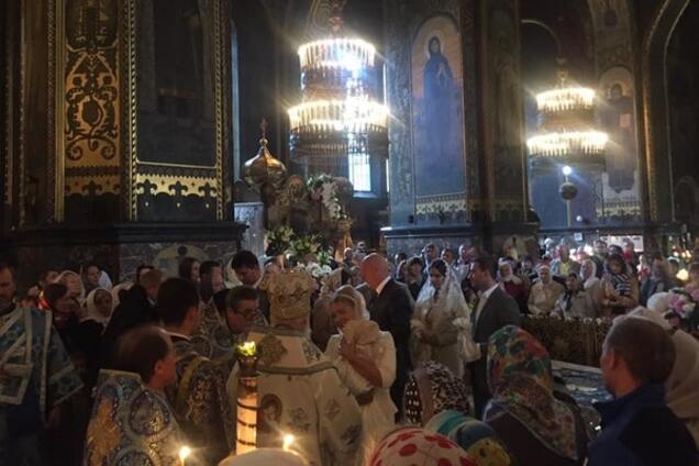 Собор утопал в цветах: стали известны подробности крещения внучки Тимошенко