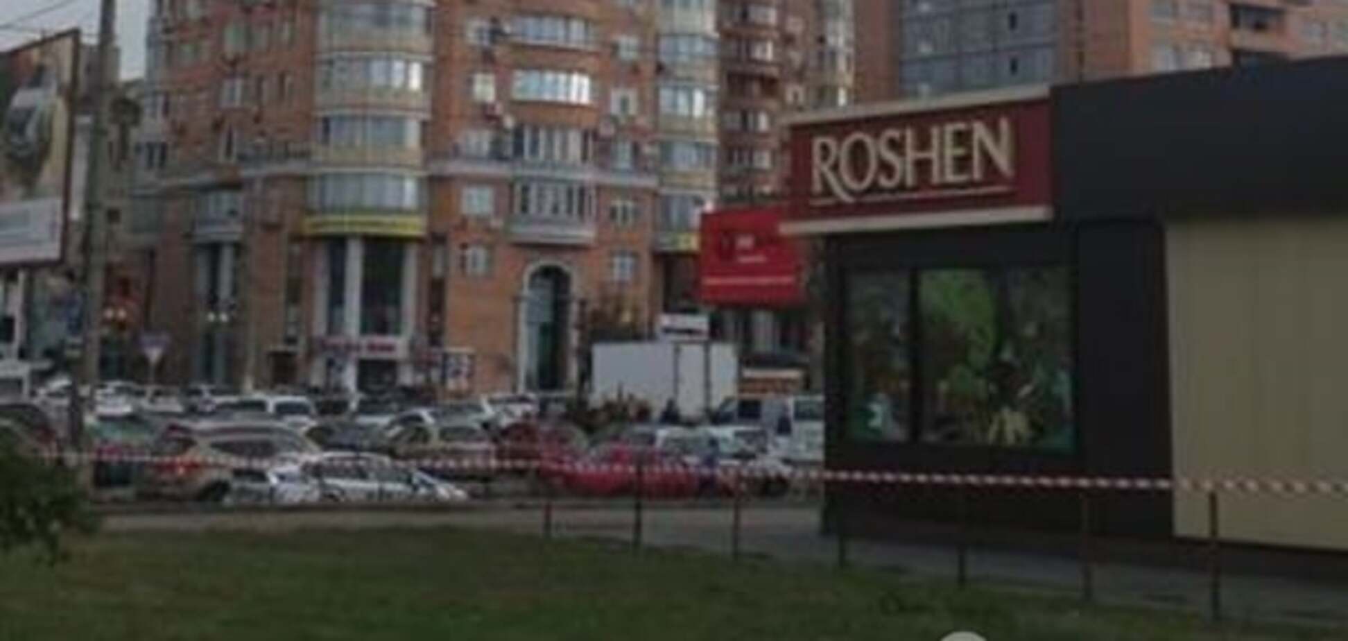 В Киеве 'заминировали' два магазина Roshen: опубликованы фото