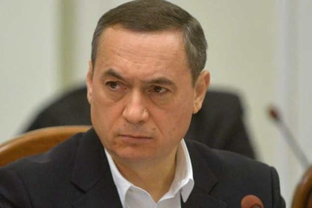 Миллионные доходы и Maybach: активисты узнали об имуществе пойманного на взятке родственника Мартыненко