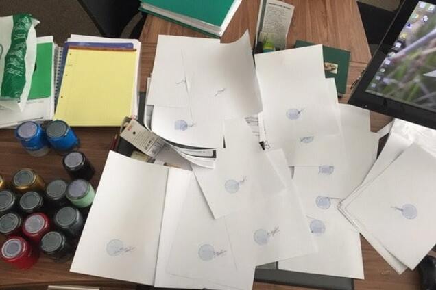 В Киеве СБУ 'накрыла' конвертационный центр с ежемесячным оборотом в 90 млн грн: фотофакт