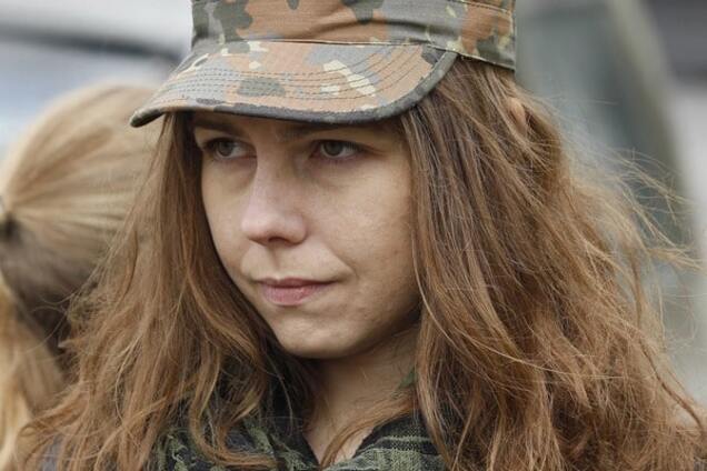 Могло рвануть: сестра Савченко 'похвасталась' находкой в авто