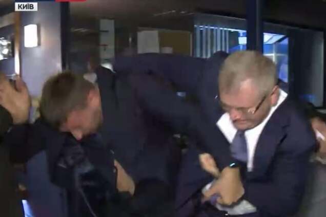 Драка Парасюка и Вилкула: полиция открыла уголовное производство