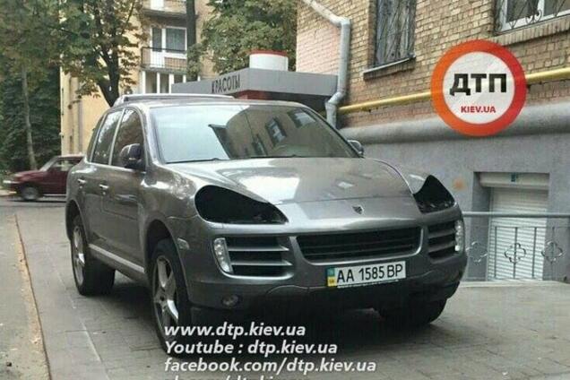 На продажу: в Киеве воры принялись снимать фары с автомобилей