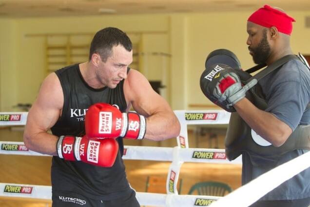СМИ назвали дату нового боя Владимира Кличко