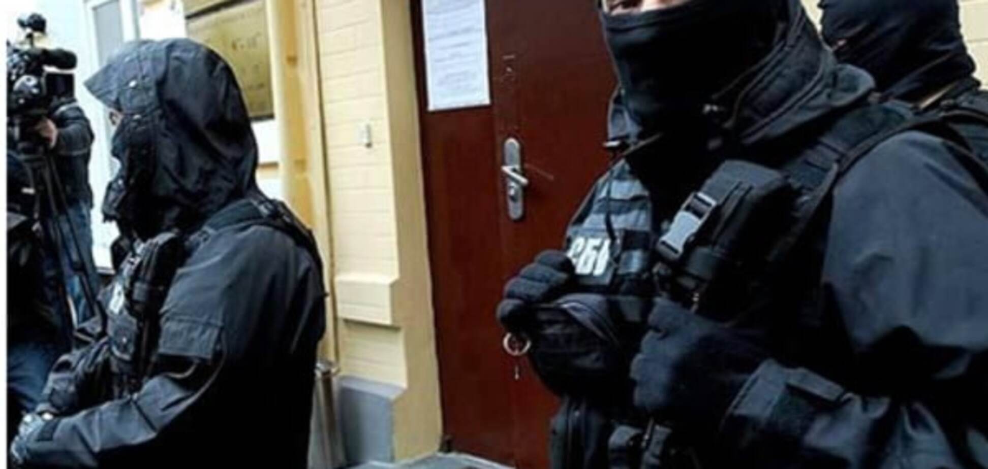 В Запорожье полиция задержала 42 человека при попытке рейдерского захвата предприятия