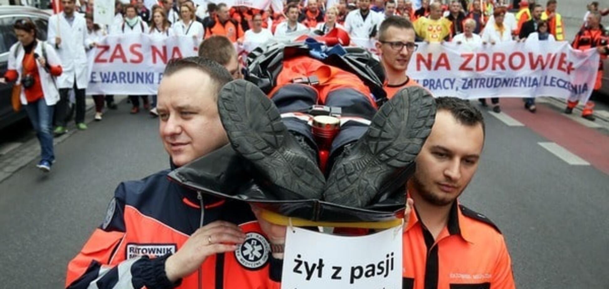 У Польщі тисячі людей вийшли на антиурядовий мітинг