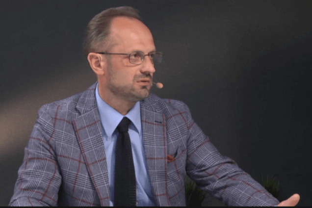 Роман Безсмертний