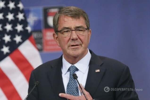 Эштон Картер