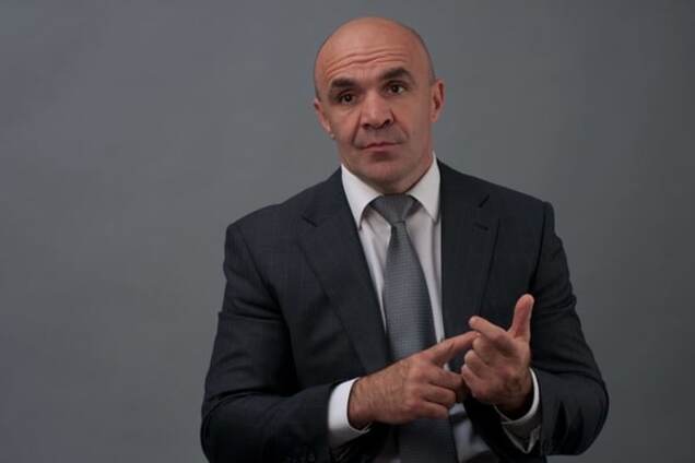 Владислав Мангер