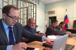 Умеров на заседании