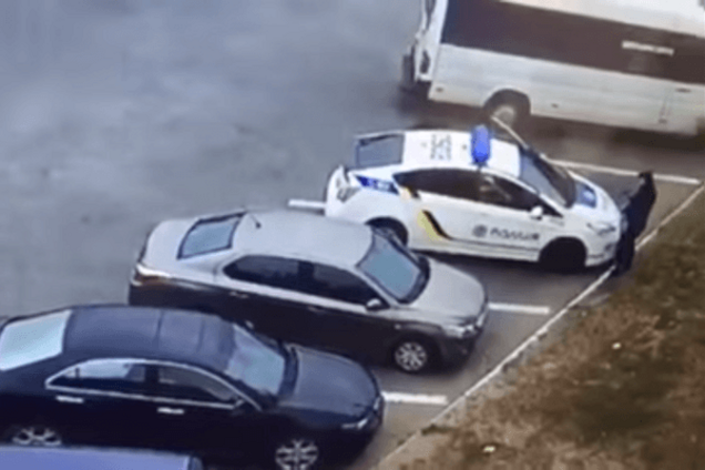 Видео с полицейскими во время трагедии