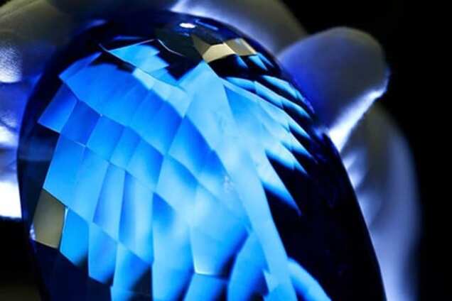 Уникальный голубой топаз выставят в музее Лондона