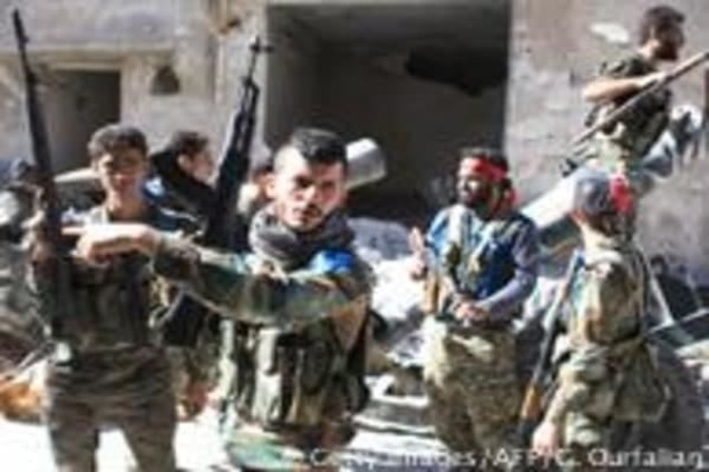 Сирія: урядові війска взяли під контроль табір Хандарат біля Алеппо