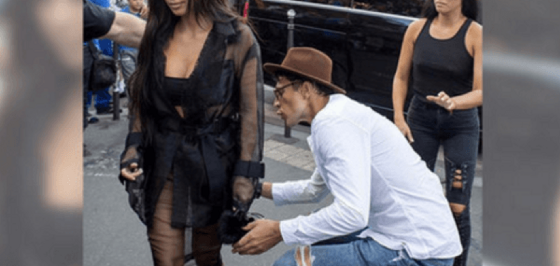 Виталий Седюк поцеловал ягодицы Ким Кардашьян