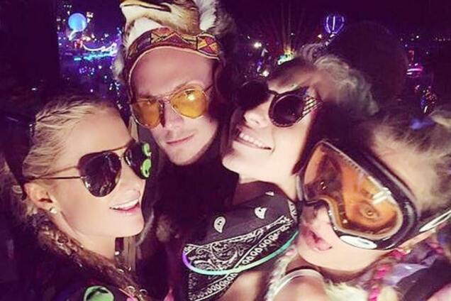 Burning Man: как звезды отрывались на самом необычном фестивале в пустыне