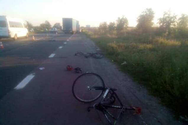 ДТП с велосипедистами под Броварами