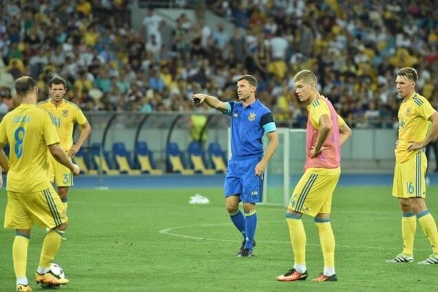 Шевченко тренировка сборной Украины
