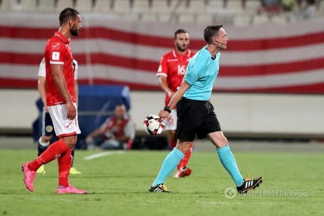 Украинский судья допустил грубейшую ошибку в матче отбора ЧМ-2018: видео ляпа