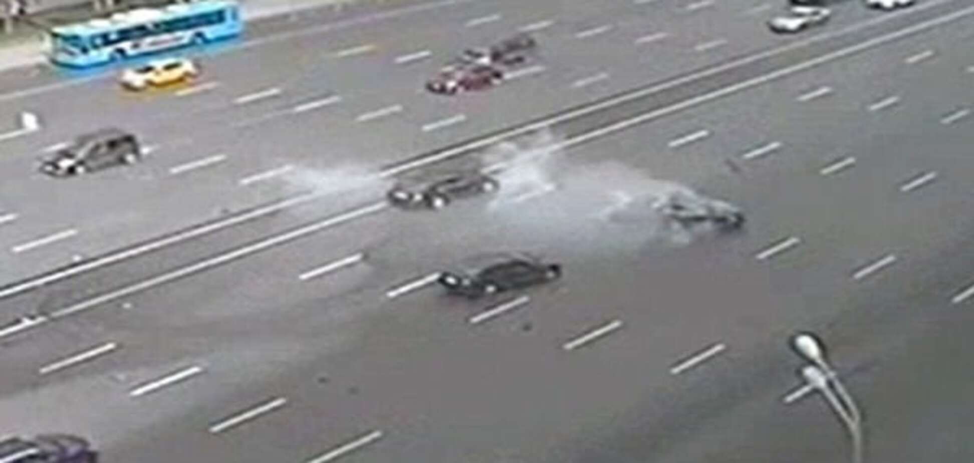 В Москве автомобиль Путина попал в смертельное ДТП: опубликованы фото и видео