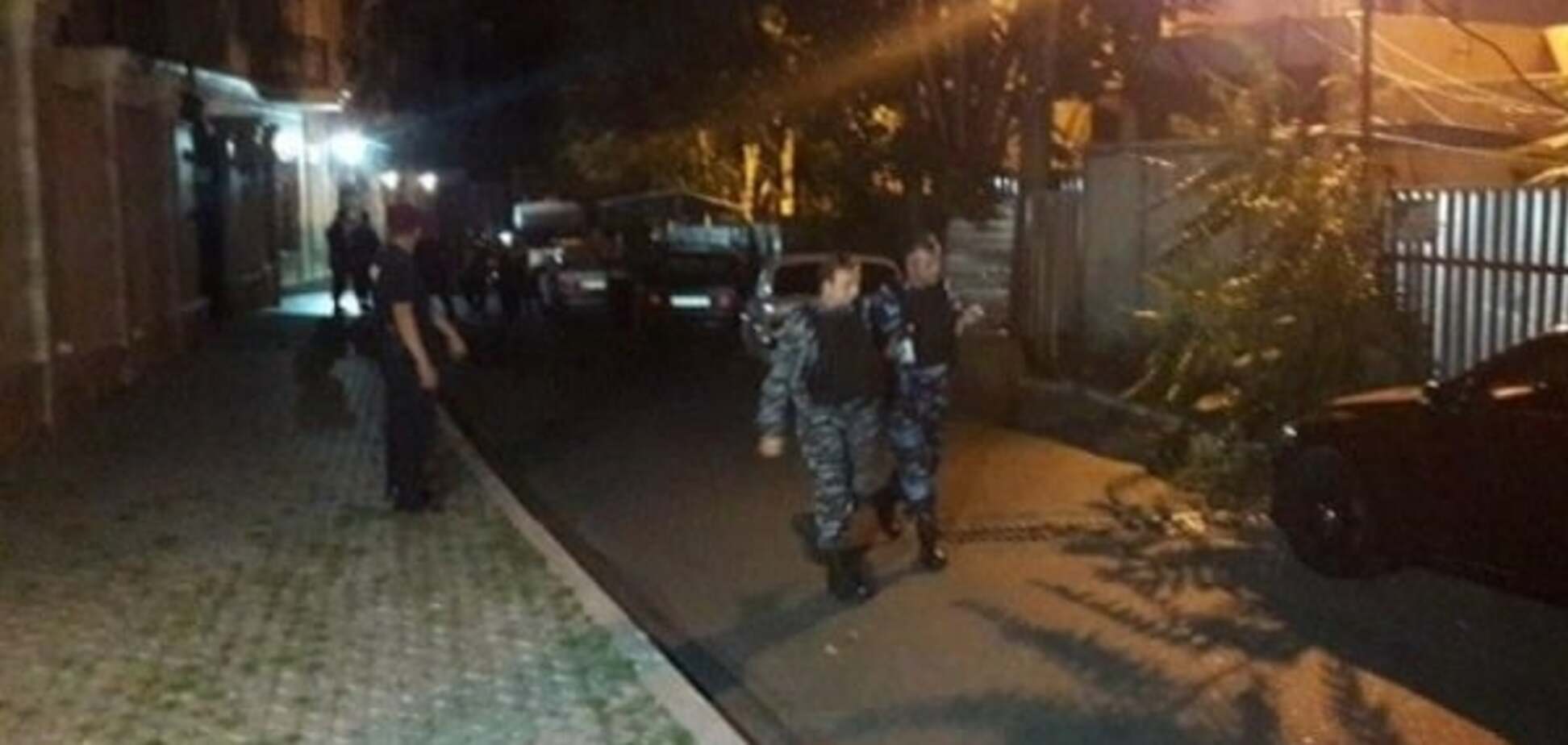 Спецоперация завершена: полиция задержала 20 захватчиков отеля в Одессе