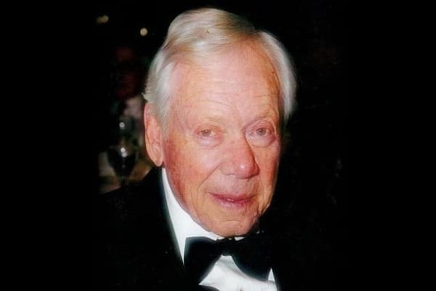 Режиссер фильма и сериала о Бэтмене умер