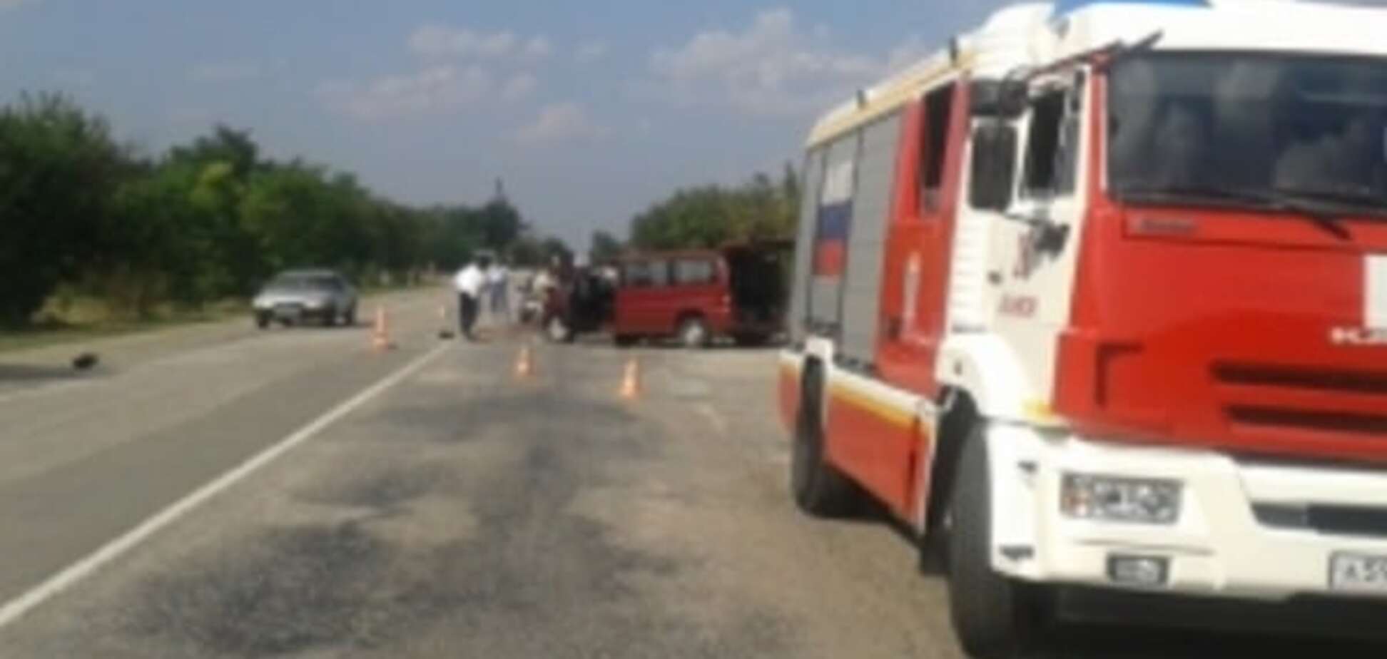 Есть пострадавшие: в Крыму столкнулись два микроавтобуса