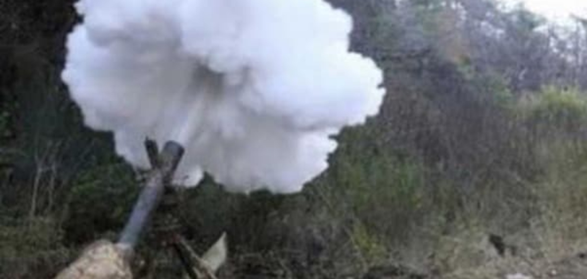 В результате обстрела на Донбассе получили ранения два мирных жителя