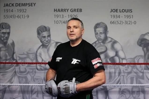 Тренер Фьюри дал смелое обещание после объявления новой даты реванша с Кличко