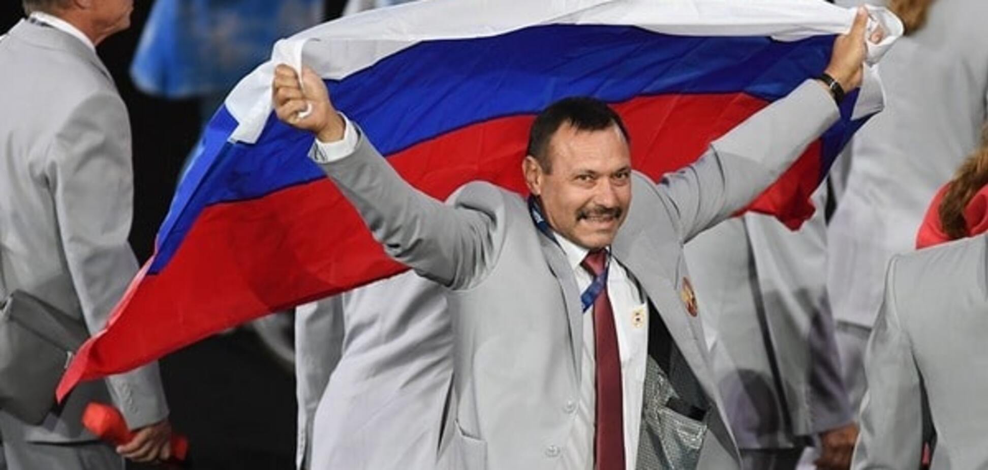 Білоруса жорстоко покарали за вихід із прапором Росії на відкритті Паралімпіади-2016