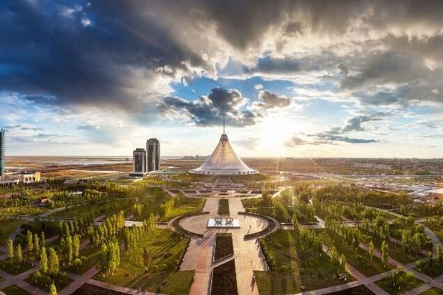 В небе Казахстана запечатлели 'всевидящее око': фотофакт