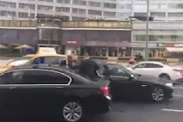 У Путина прокомментировали ДТП с участием автомобиля Суркова