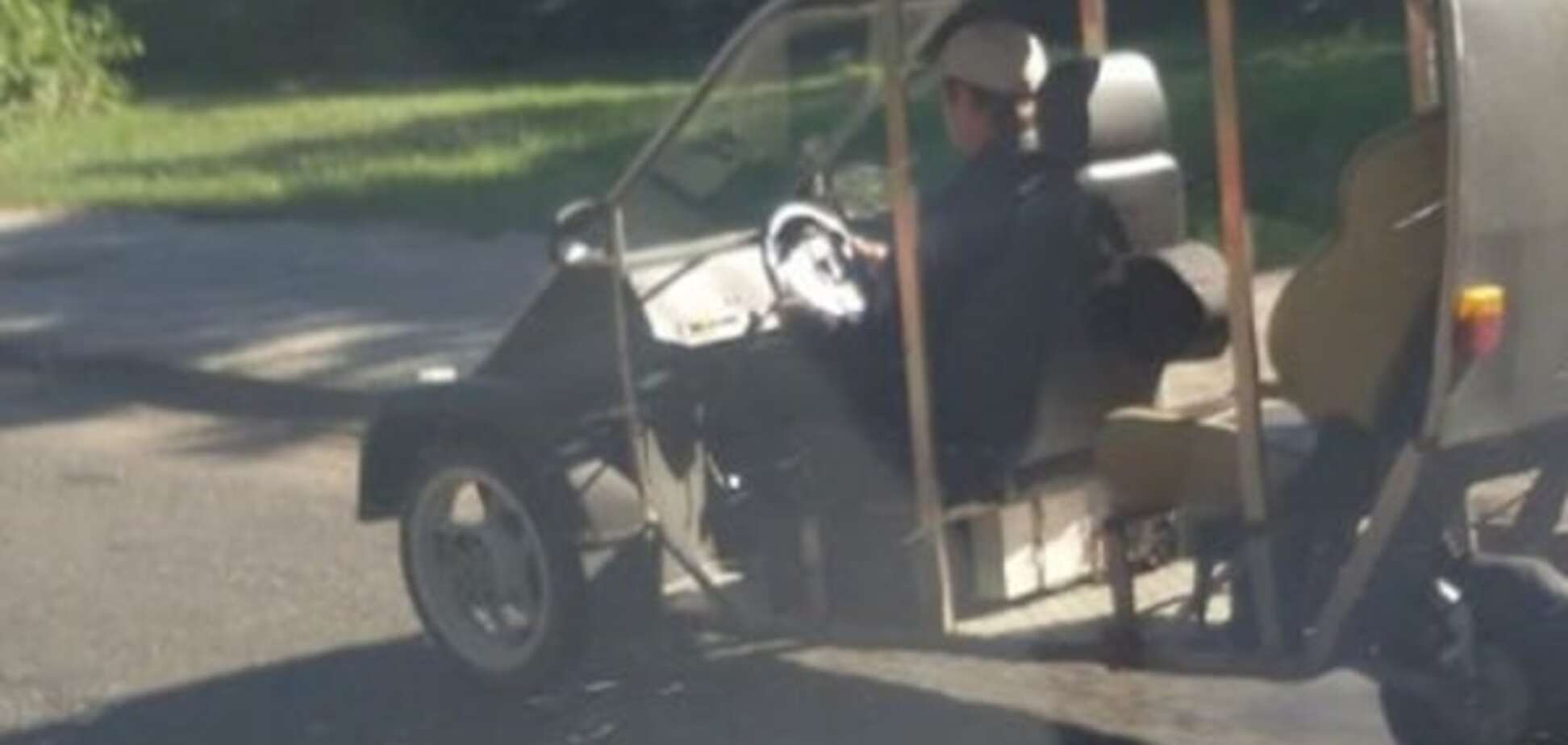 В Киеве засекли водителя на 'электроколяске': опубликованы фото