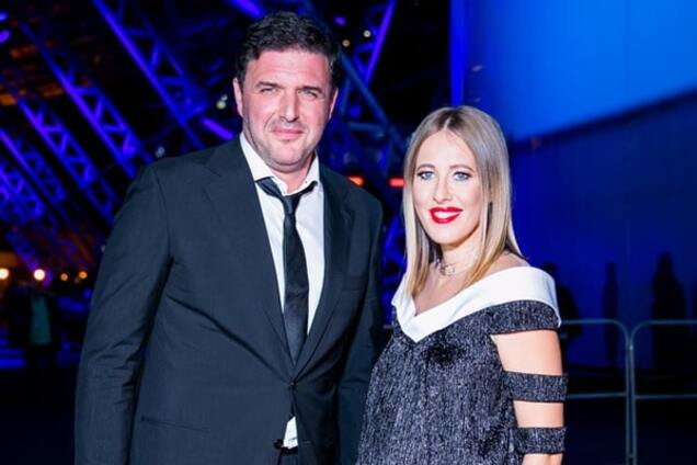 Ксения Собчак с мужем на 'Новой волне-2016' пошутили о будущем пополнении в семье