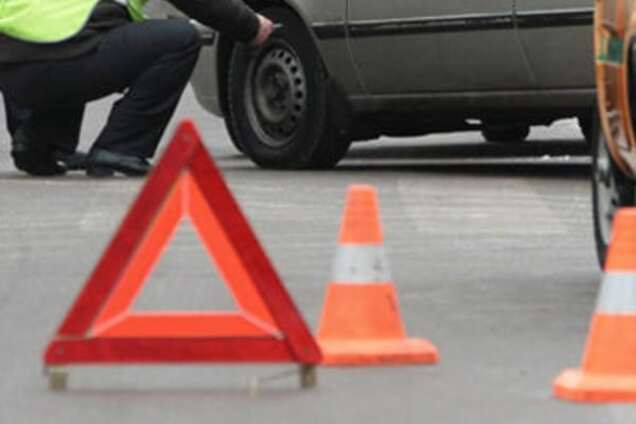 Под Киевом оторвавшийся прицеп убил женщину-пешехода