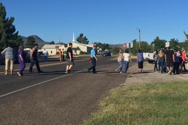 Есть пострадавшие: в США в школе произошла стрельба