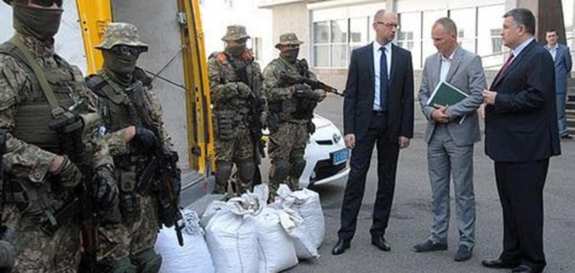 В Ривне суд 'простил' бывшего чиновника, который попался с рекордной партией янтаря