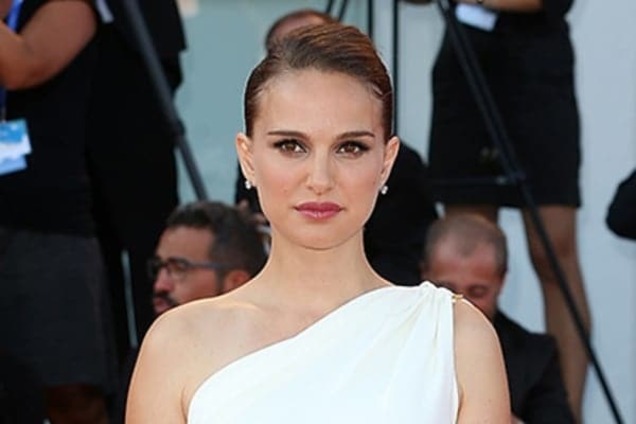 Натали Портман перестала скрывать вторую беременность: опубликованы фото