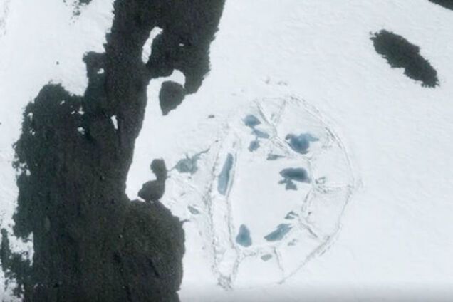 Знімок Google Earth в Антарктиді