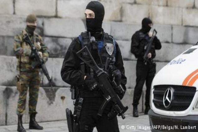 У Бельгії затримали двох осіб за підозрою в зв'язках з паризькми терористами