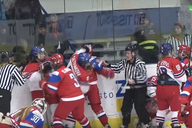 Хоккеистки сборной России