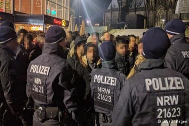 Поліція Кельна: У новорічну ніч перевіряли переважно вихідців з Близького Сходу