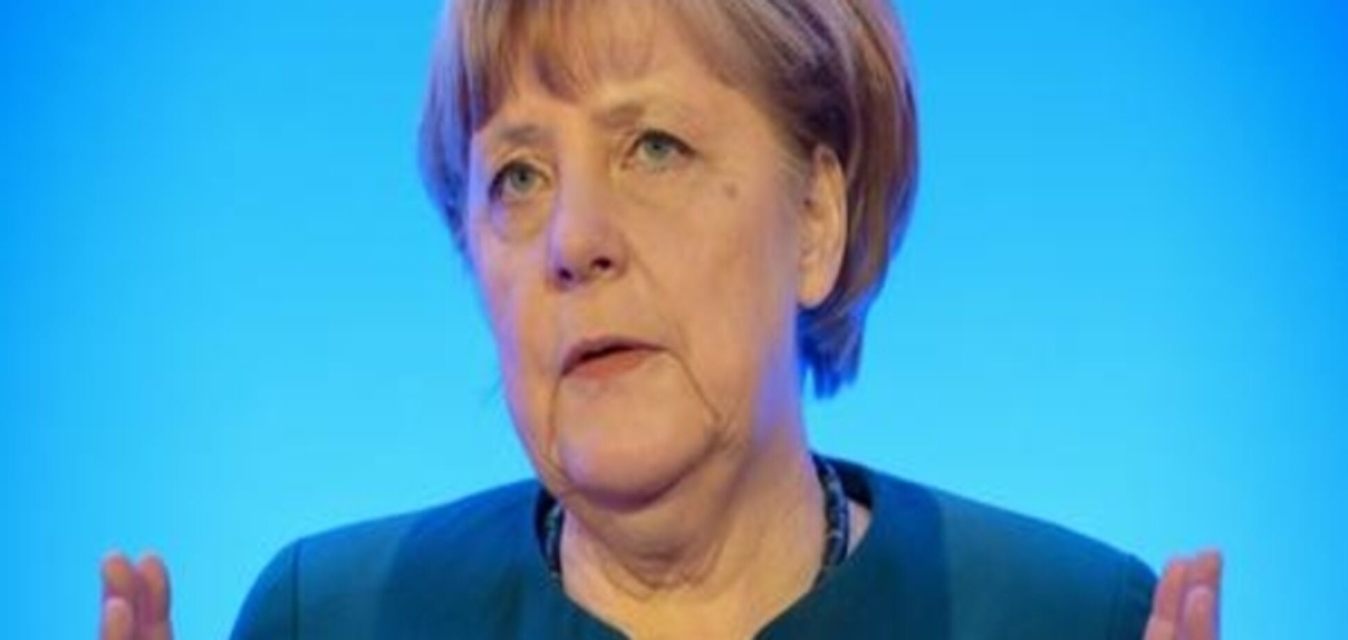 Меркель застерегла Трампа від політики ізоляціонізму