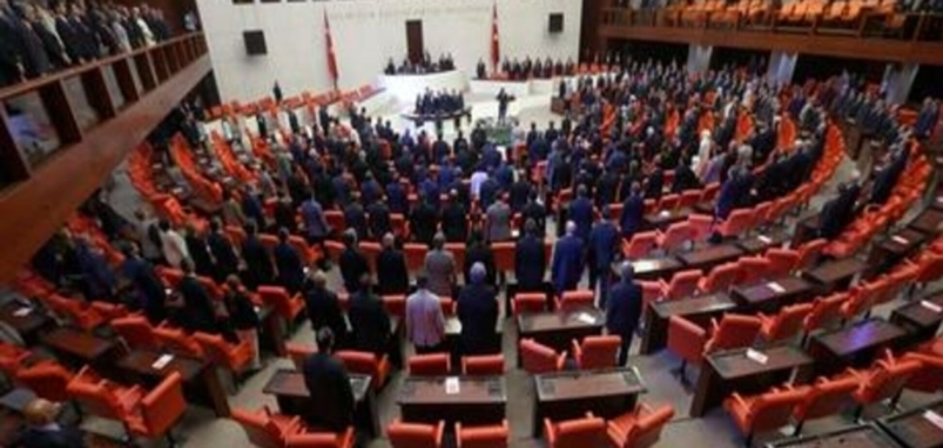Турецький парламент ухвалив наступні пункти конституційної реформи