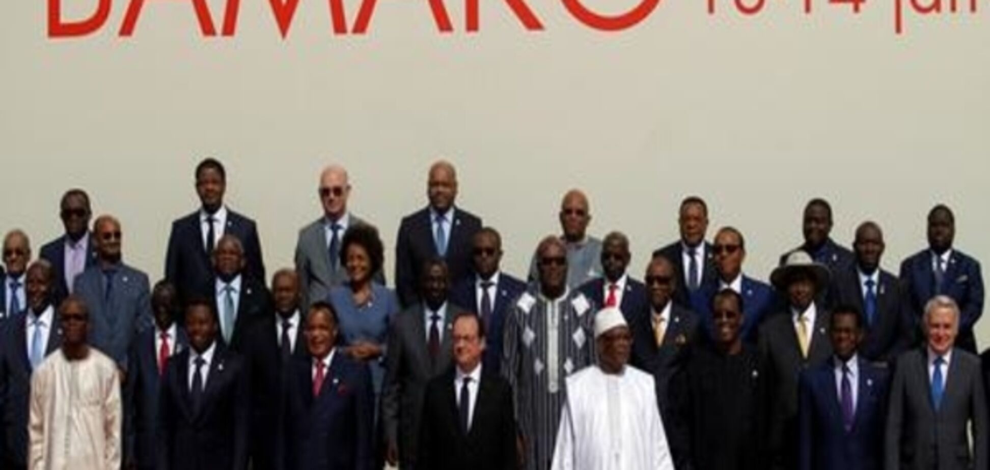 Франція обіцяє тривалу військову присутність на Африканському континенті