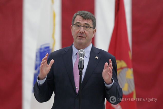 Ештон Картер