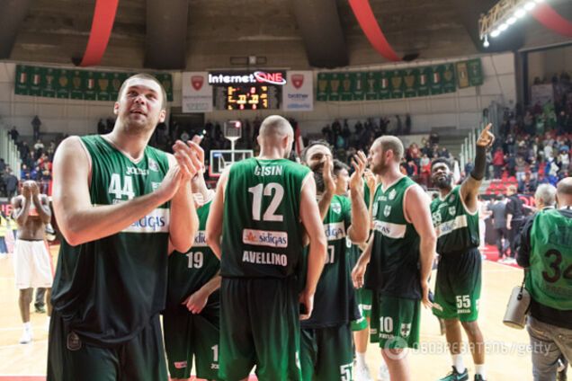 Кирил Фесенко Авеллино