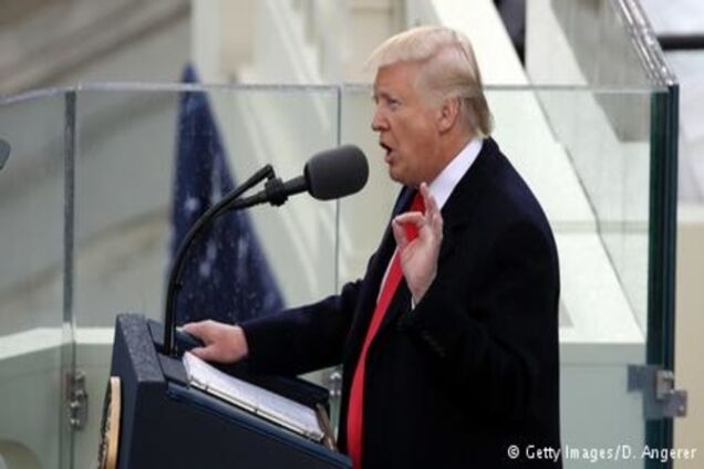 Трамп пообіцяв 'прагнути дружби з іншими націями'. Хроніка інавгурації