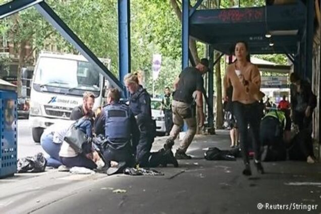 Автомобіль в'їхав у натовп у центрі Мельбурна: є загиблі