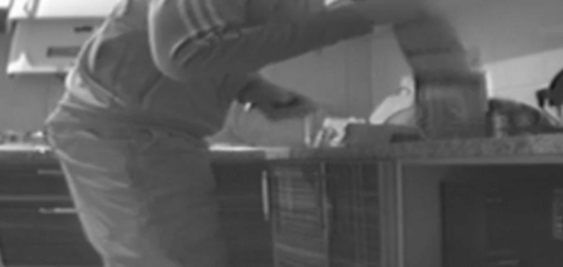 ГПУ сняла на видео, как запорожский прокурор употребляет наркотики (ВИДЕО)
