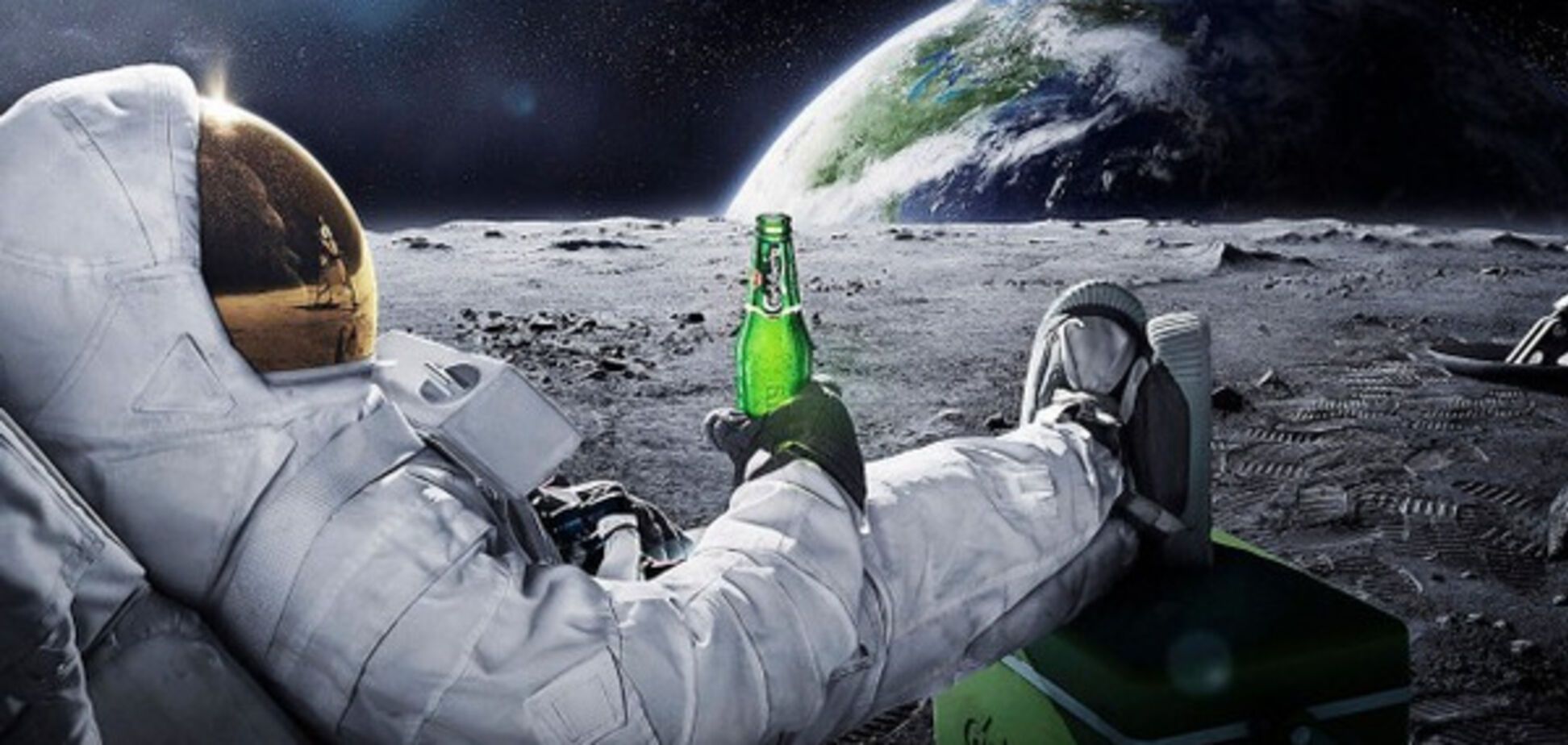 астронавт с пивом